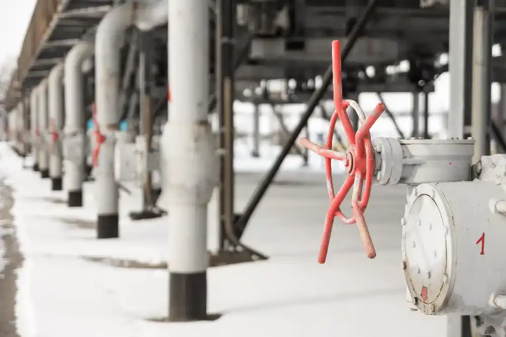 can gas pipes freeze